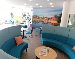 simhallens förnyade cafe