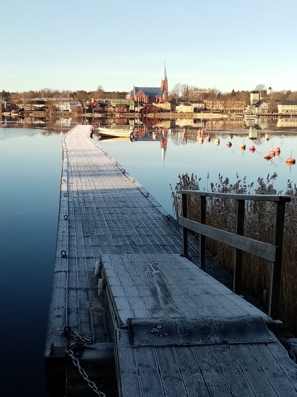 Yleinen näkymä itäpuolelta