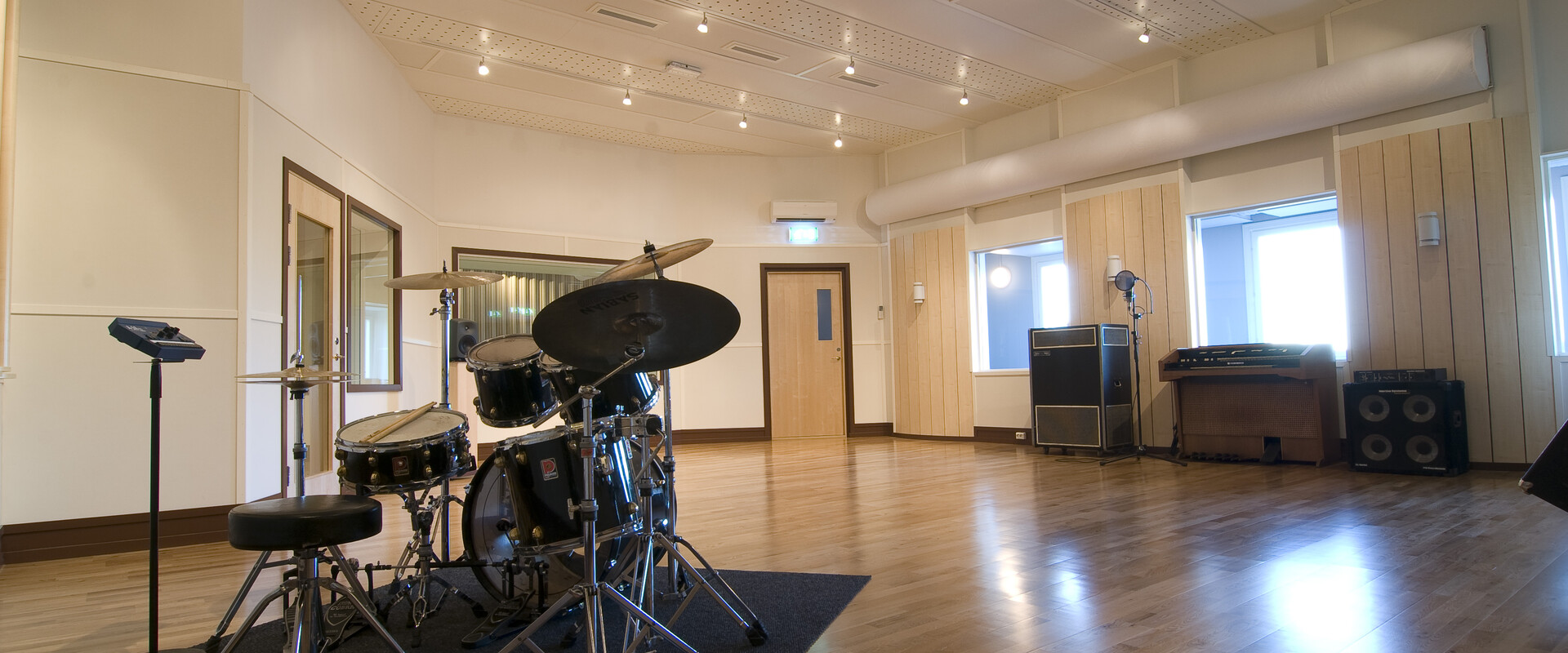 studio 14