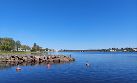Meri, luonto, rauhallisuus ja turvallisuus vetävät Kristiinankaupunkiin