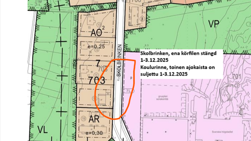 Tilapäinen liikenteen sulku keskustassa: Koulurinne